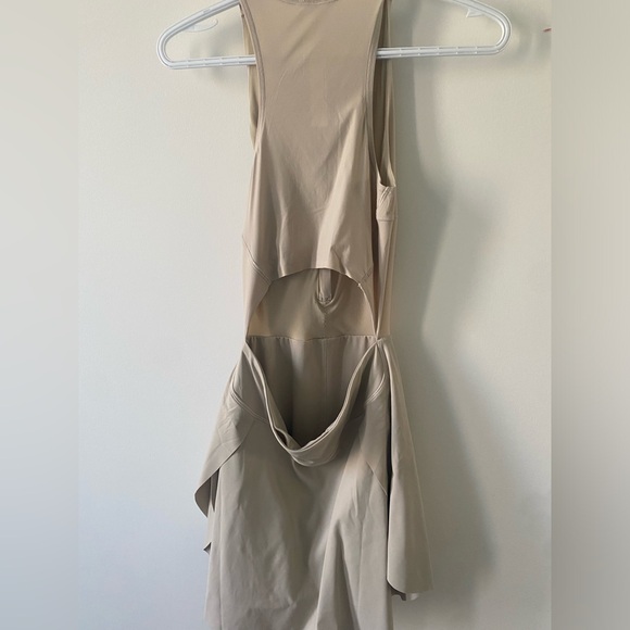 Lululemon Fast & Free Zip Front Dress, Size 4 - Picture 5 of 6